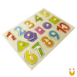 Encaixe divertido com pinos - números e formas